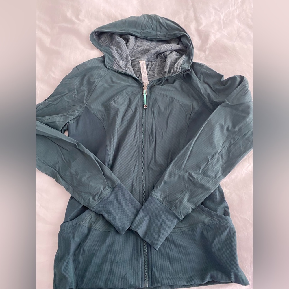Lululemon sweater